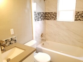 Building Photo - 2413 S 121 Pl