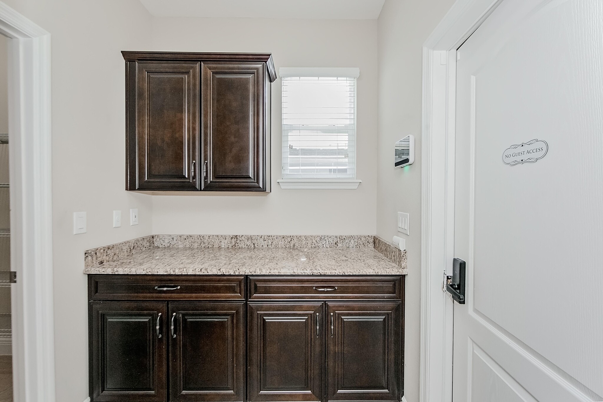 Building Photo - 3211 Solitude Ct