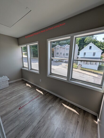 Building Photo - 27 McKinley Rd