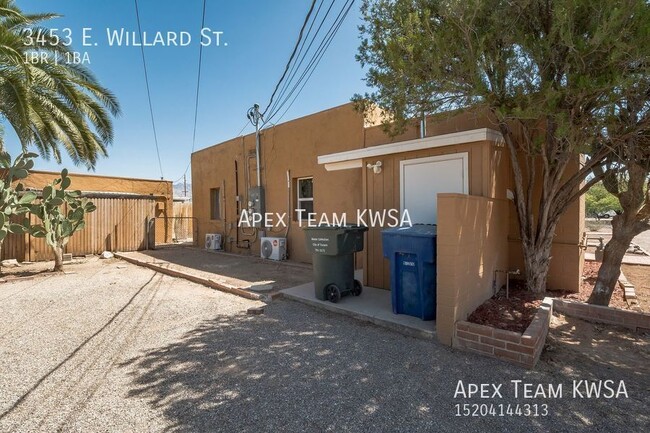 Building Photo - 3453 E Willard St