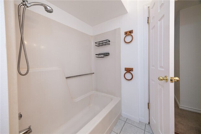 Building Photo - 13813 Flintlock Dr