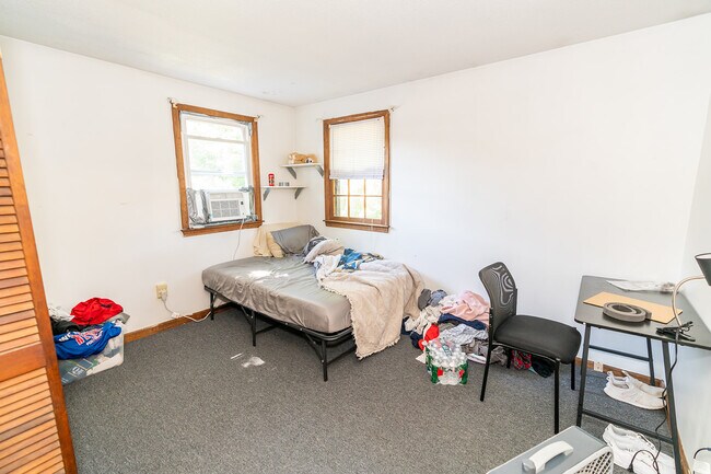 Building Photo - 1265 Sherman Ave