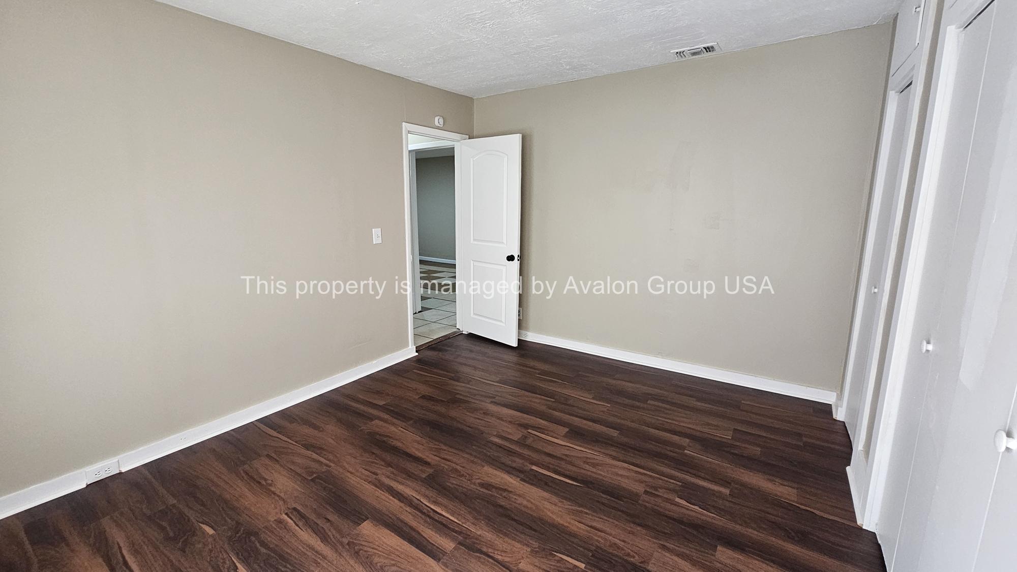 Building Photo - 873 Melson Ave