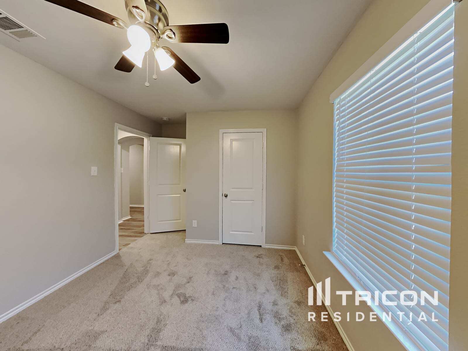 Building Photo - 2706 Darner Ct