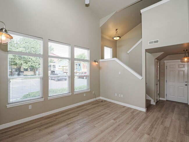 Building Photo - 3794 Lilac Heights Dr