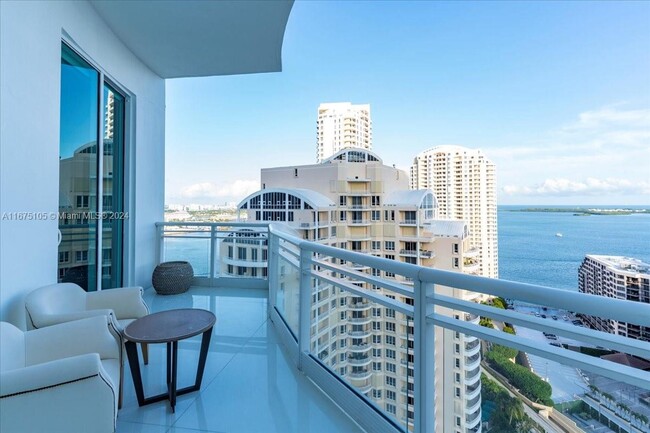 Building Photo - 900 Brickell Key Blvd