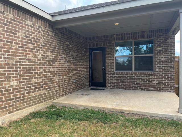 Building Photo - 2014 Sandalwood Way