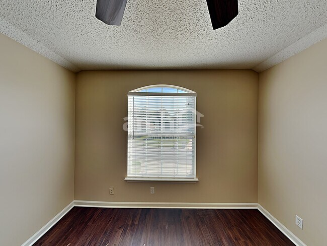 Building Photo - 2895 Majestic Oaks Ln