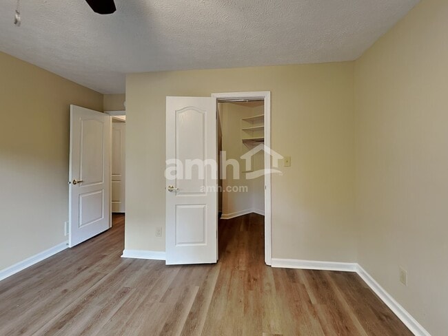 Building Photo - 11256 Harrington Ln