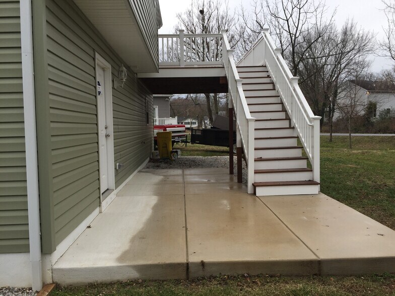 Back of house - 965 Old Annapolis Neck Rd