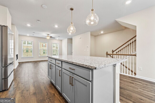 Building Photo - 135 Matson Run SW
