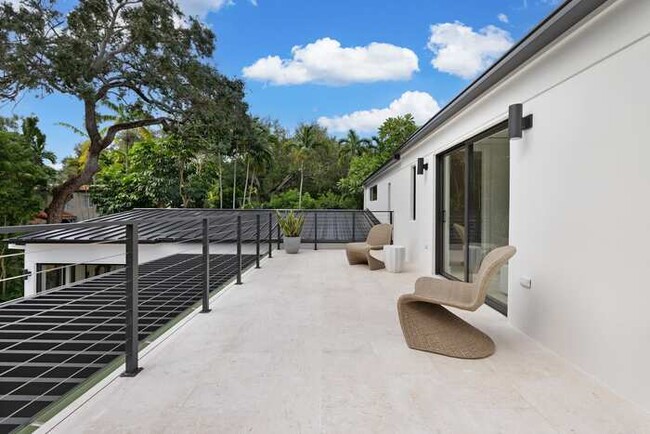 Building Photo - Casa Del Cielo- Pool, Design and Privacy