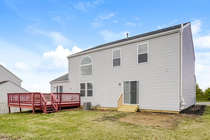 Building Photo - 208 N Bend Dr