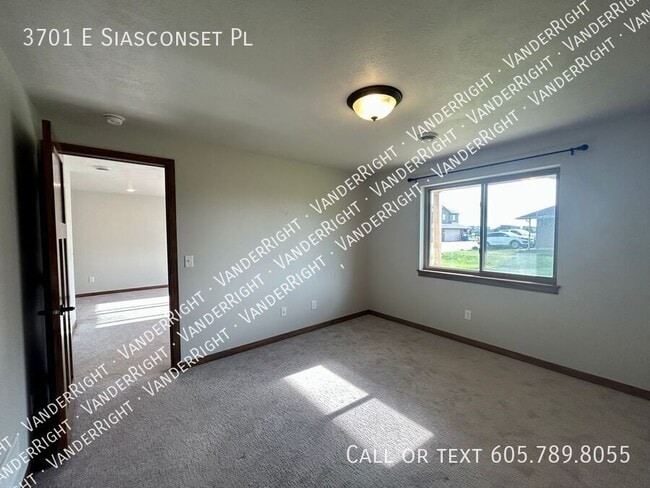 Building Photo - 3701 E Siasconset Pl