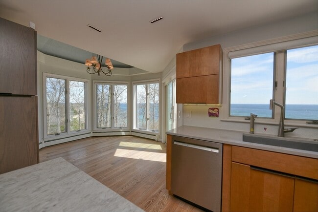 Building Photo - 31 Ellisville Rd