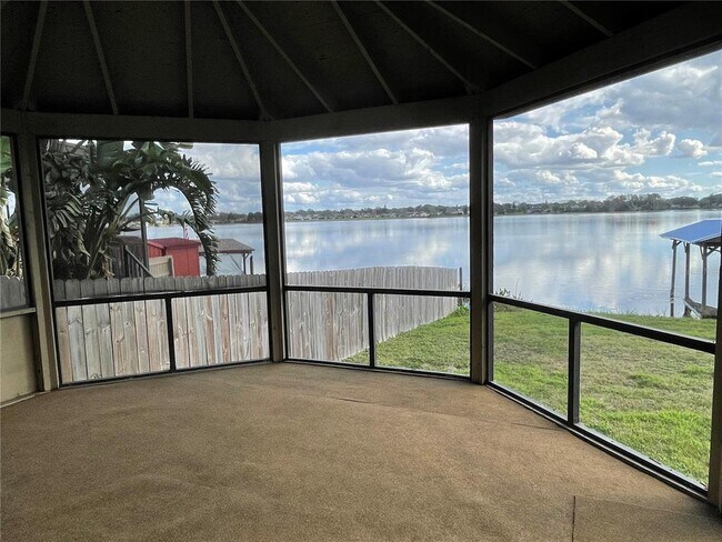Building Photo - 687 Lake Dexter Cir