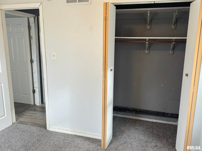 Building Photo - 2914 W 67th St