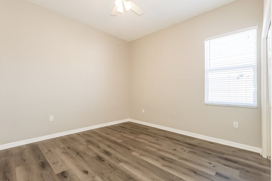 Building Photo - 5514 Foxtail Ct