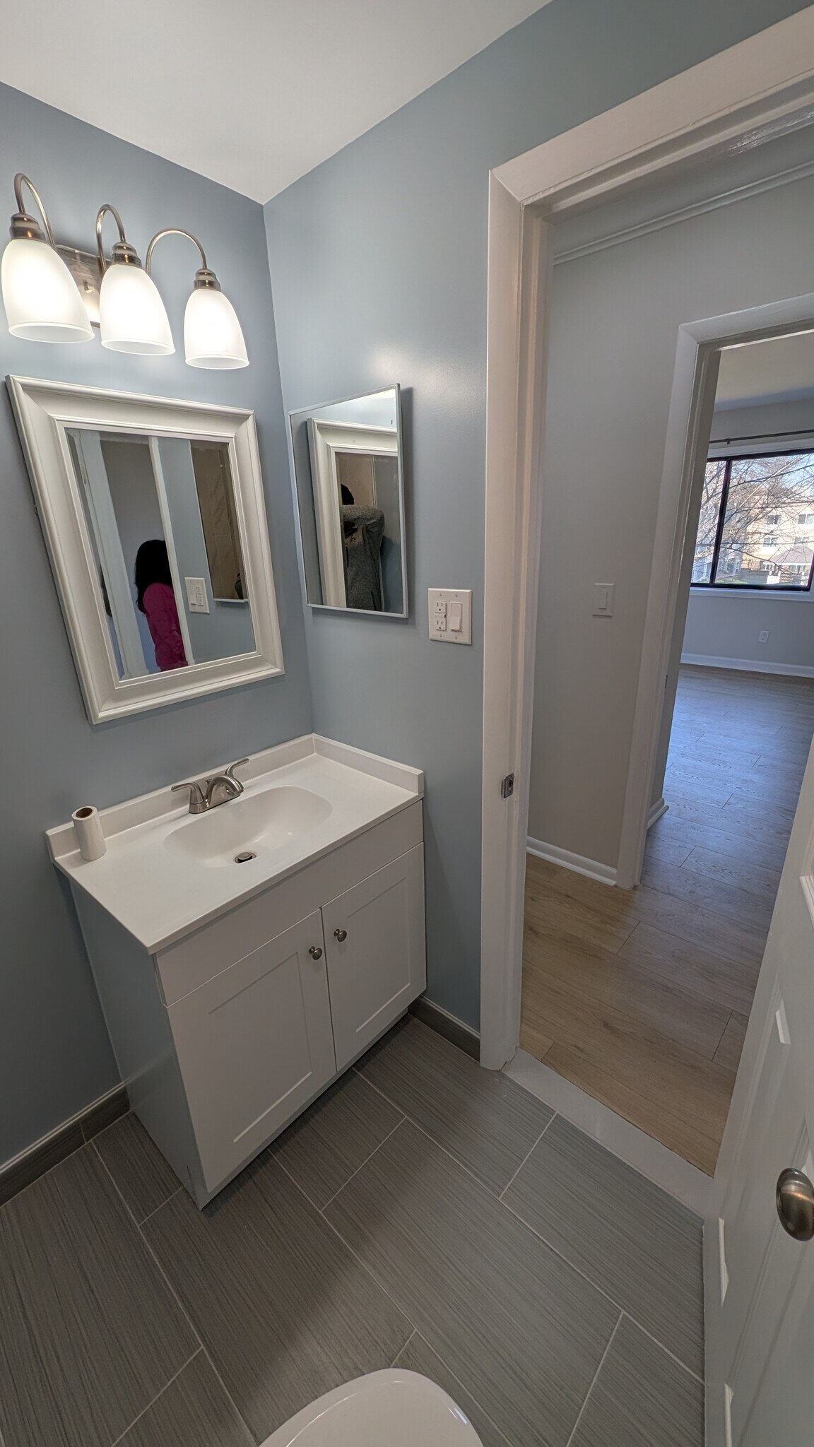 Building Photo - 6431 Richmond Hwy