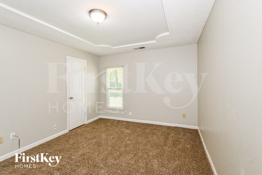 Building Photo - 4865 Water Fowl Ln