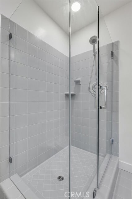 Building Photo - 372 Locust St