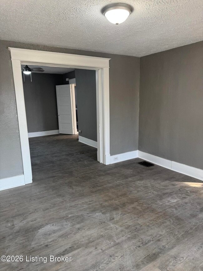 Building Photo - 829 S 37th St