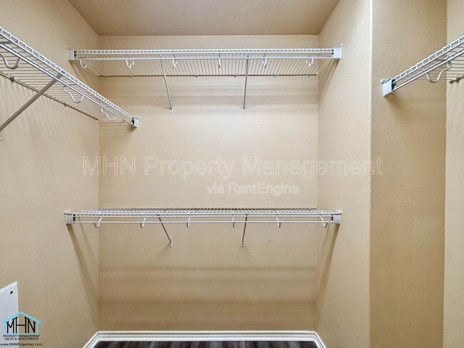 Building Photo - 6507 Dancing Ct