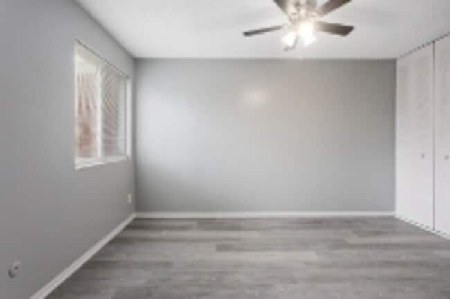 Building Photo - 3 NW O'Brien Rd