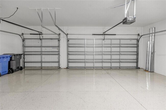 Building Photo - 11954 Cinnamon Fern Dr