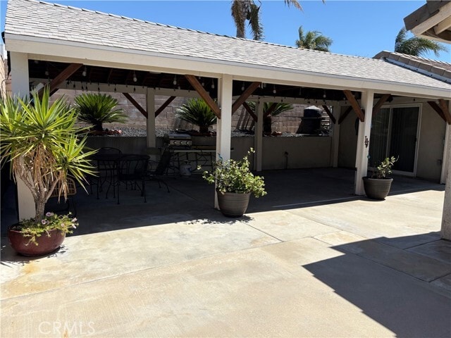 Building Photo - 2484 W Calle Vista Dr