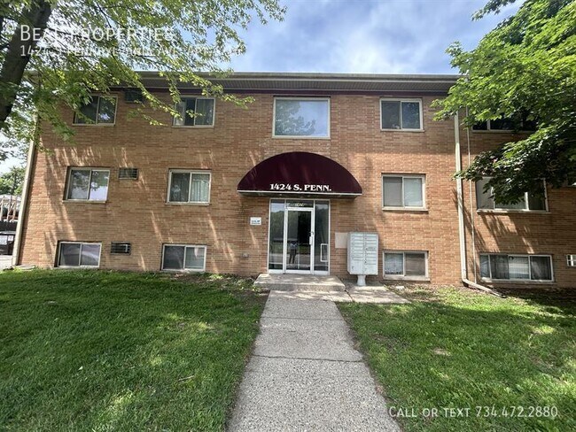 Building Photo - 1424 S Pennsylvania Ave