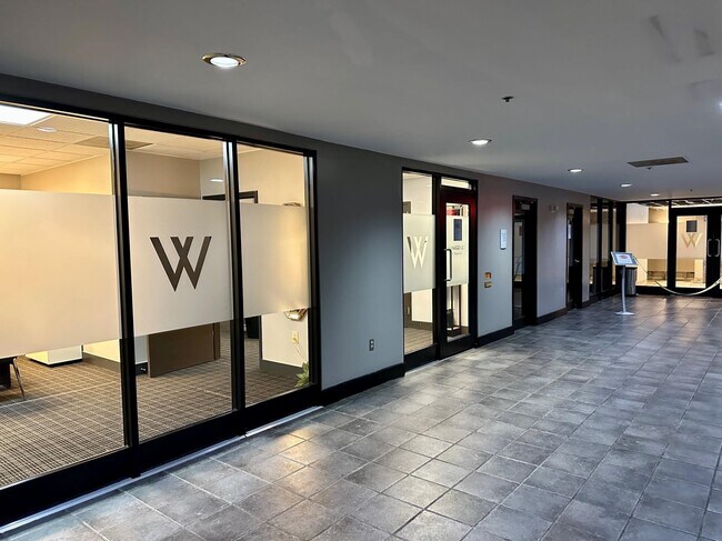 Building Photo - 620 Peachtree St NE