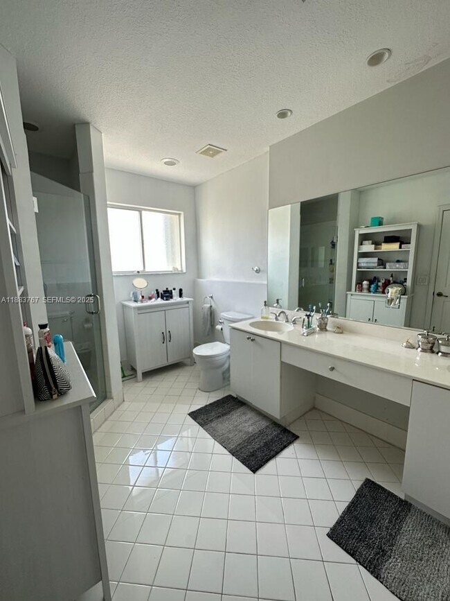 Building Photo - 11250 NW 56th St