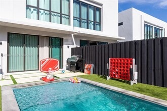 Building Photo - 416 NW 52nd St