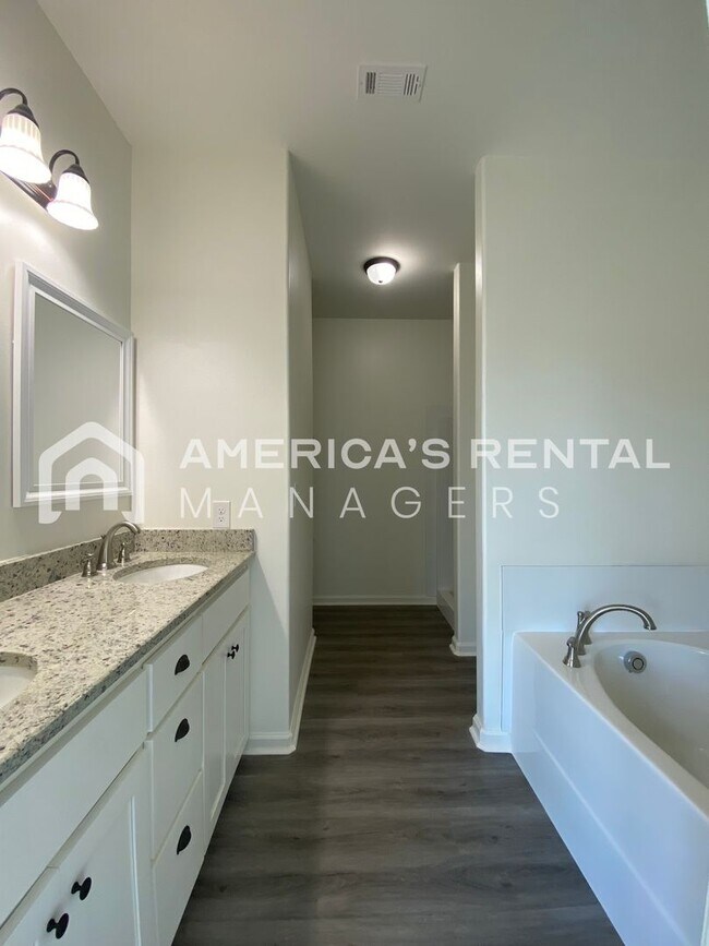 Building Photo - Home for Rent in Montgomery!!! DEPOSIT PENDING!