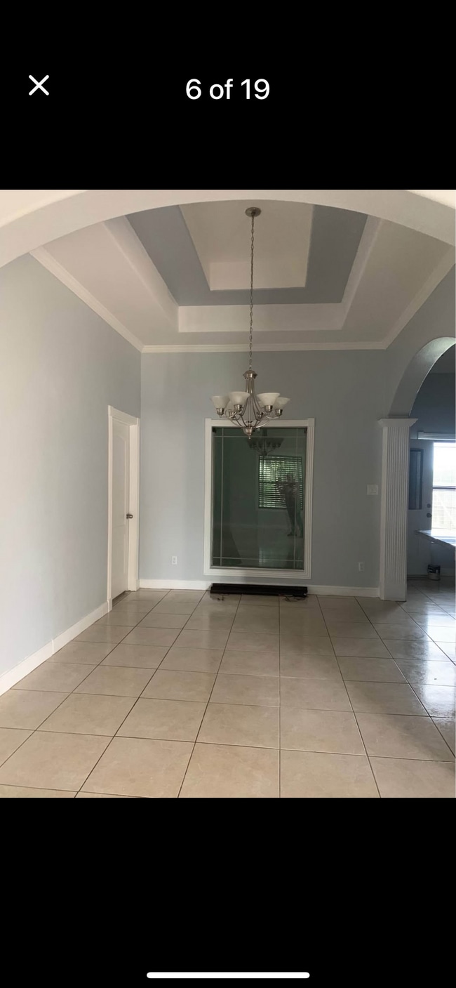 Building Photo - 9426 Ivory Cir