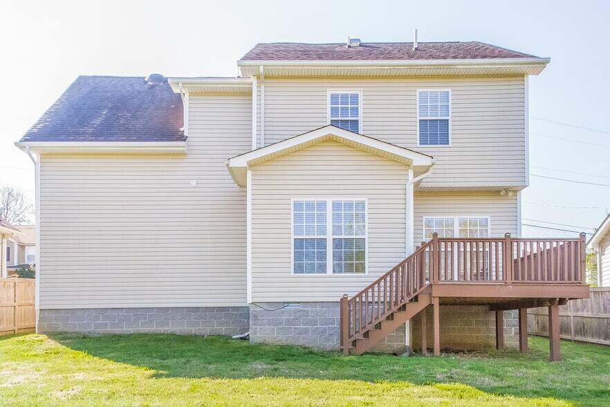 Building Photo - 7871 Rainey Dr