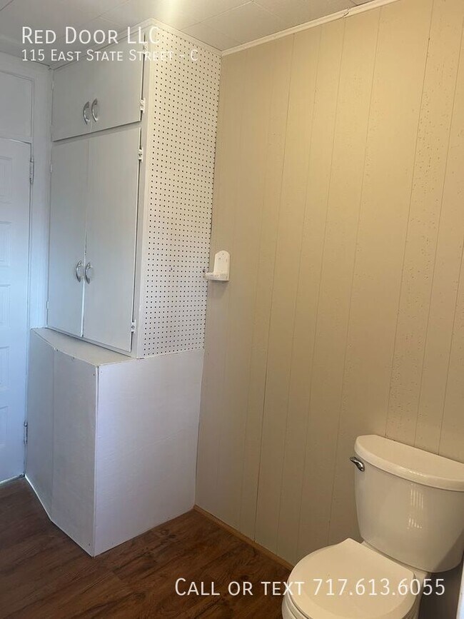 Building Photo - 115 E State St