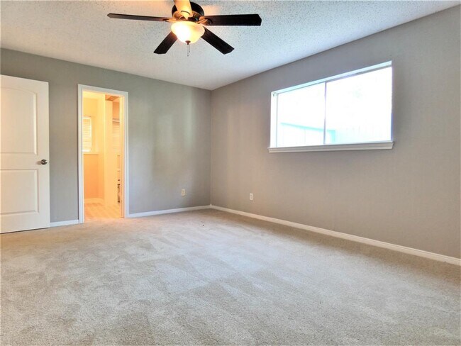 Building Photo - 7511 Renmark Ln