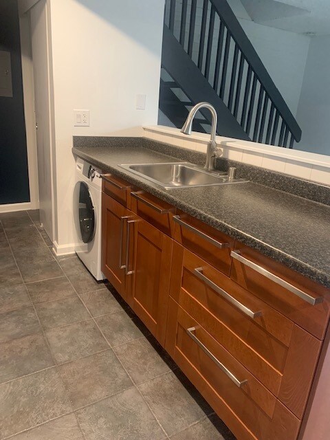 Kitchen - 2641 Anchor Ave