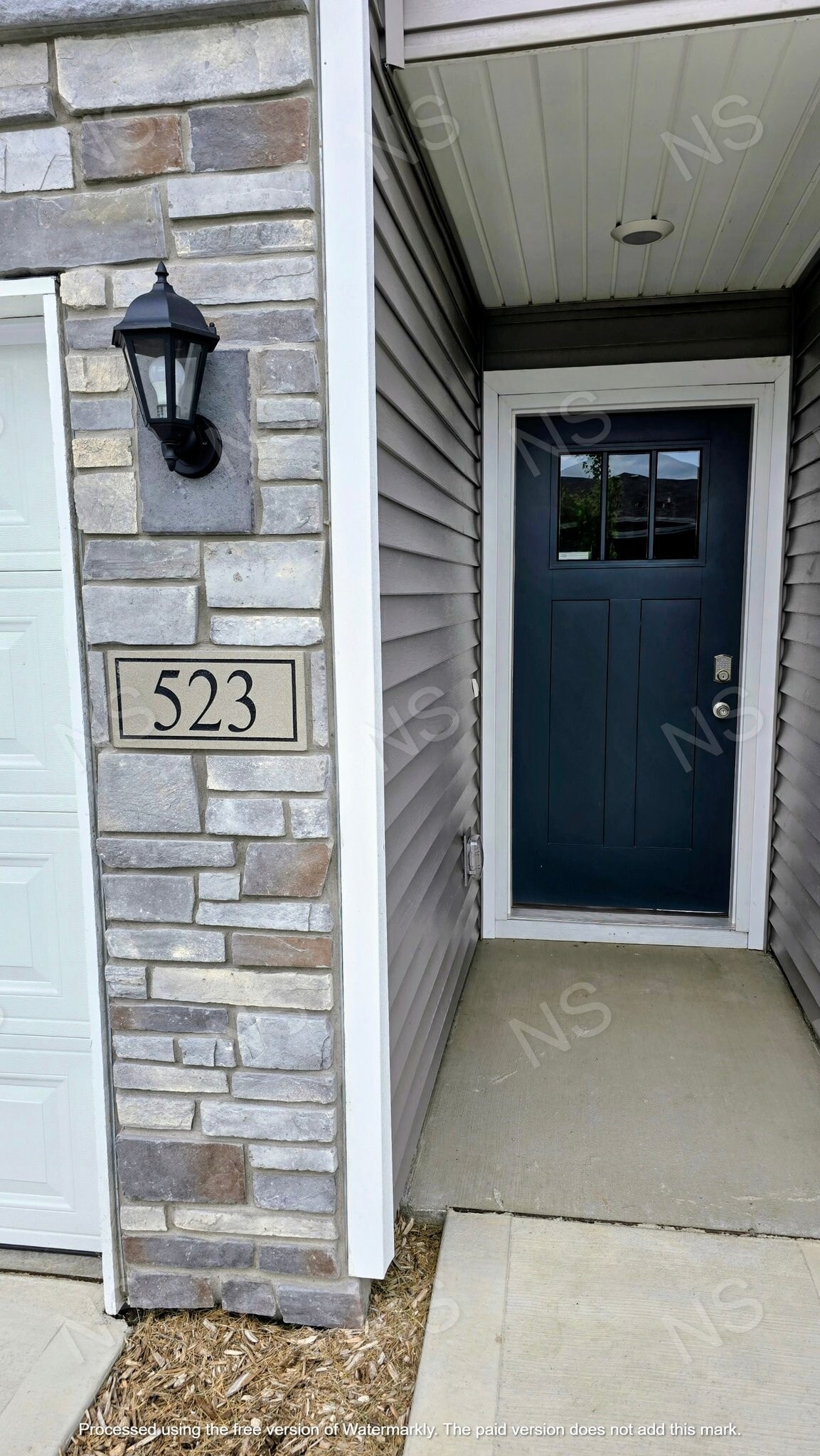 Building Photo - 523 Kinley Dr