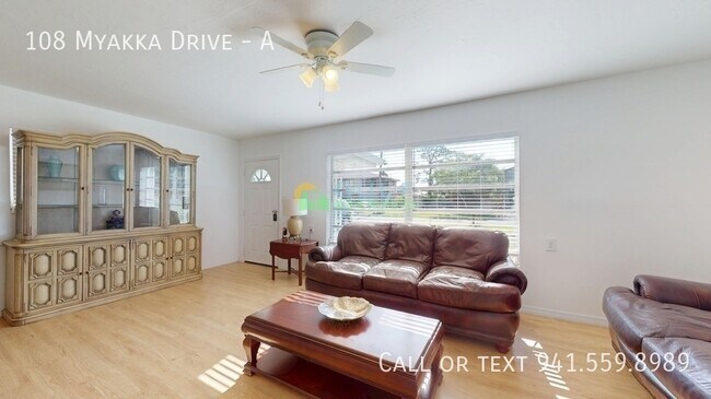 Building Photo - 108 Myakka Dr