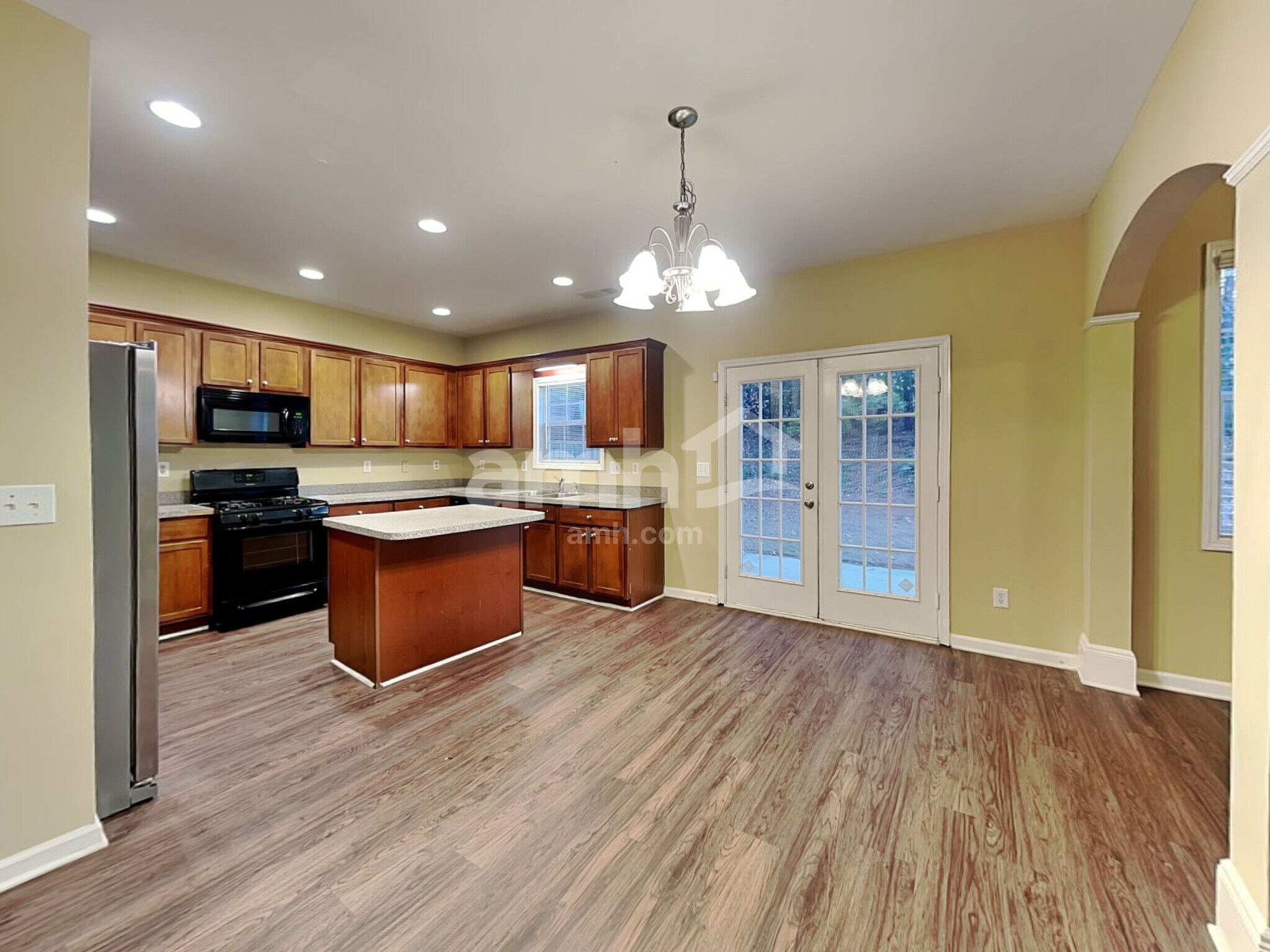 Building Photo - 1319 Station Ridge Dr