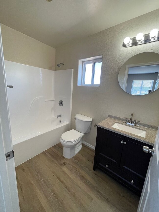 Building Photo - Spacious 4BR Cul-de-Sac Home with Large Backyard & Attached Garage