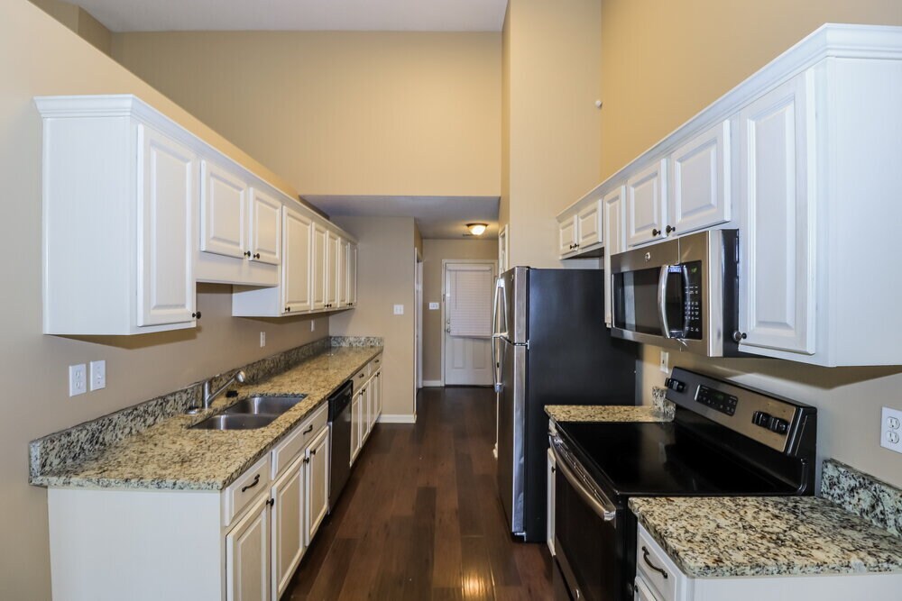 Building Photo - 115 Winding Creek Dr