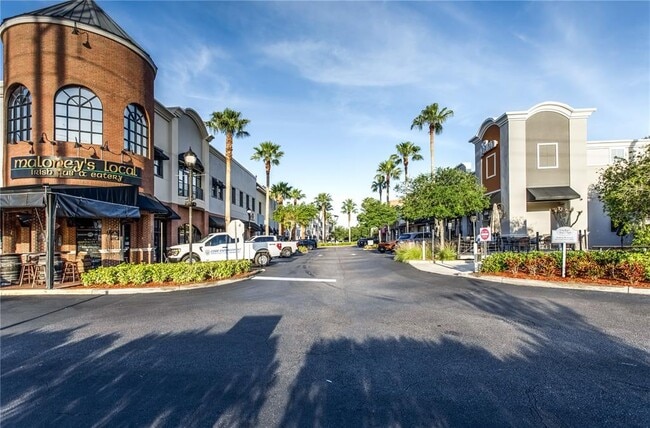 Building Photo - 9508 W Park Village Dr