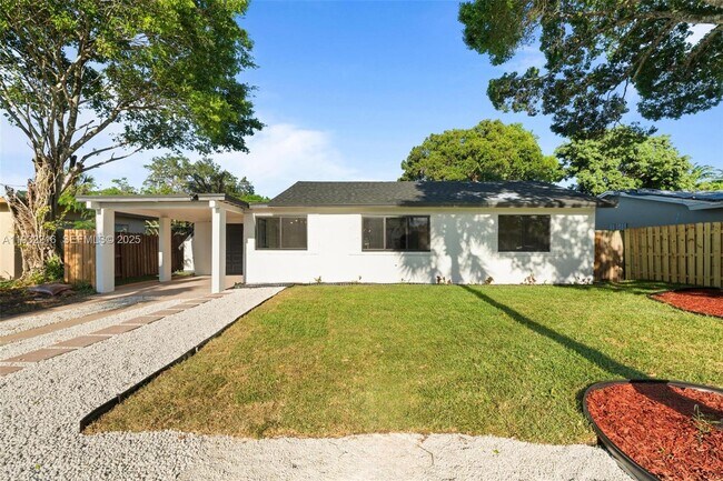 Building Photo - 1516 SW 30th Terrace