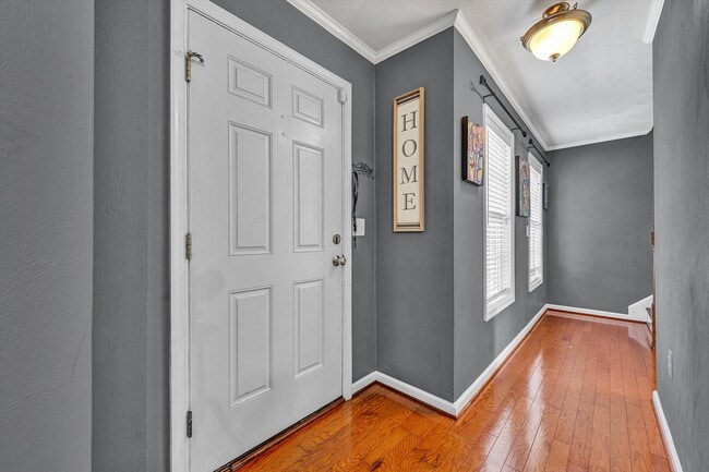 Building Photo - 221 Minnie Bell Ln