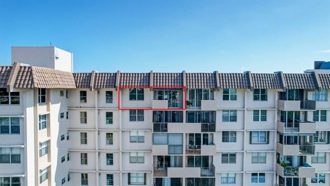 Building Photo - 777 S Federal Hwy
