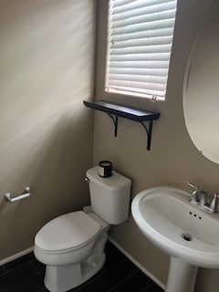 Building Photo - 2031 N 77th Ln